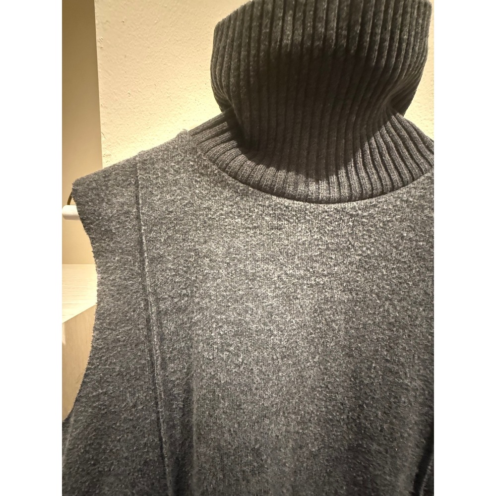 Zara Women Charcoal Gray Ribbed Turtleneck Sleeveless Sweater Vest Large